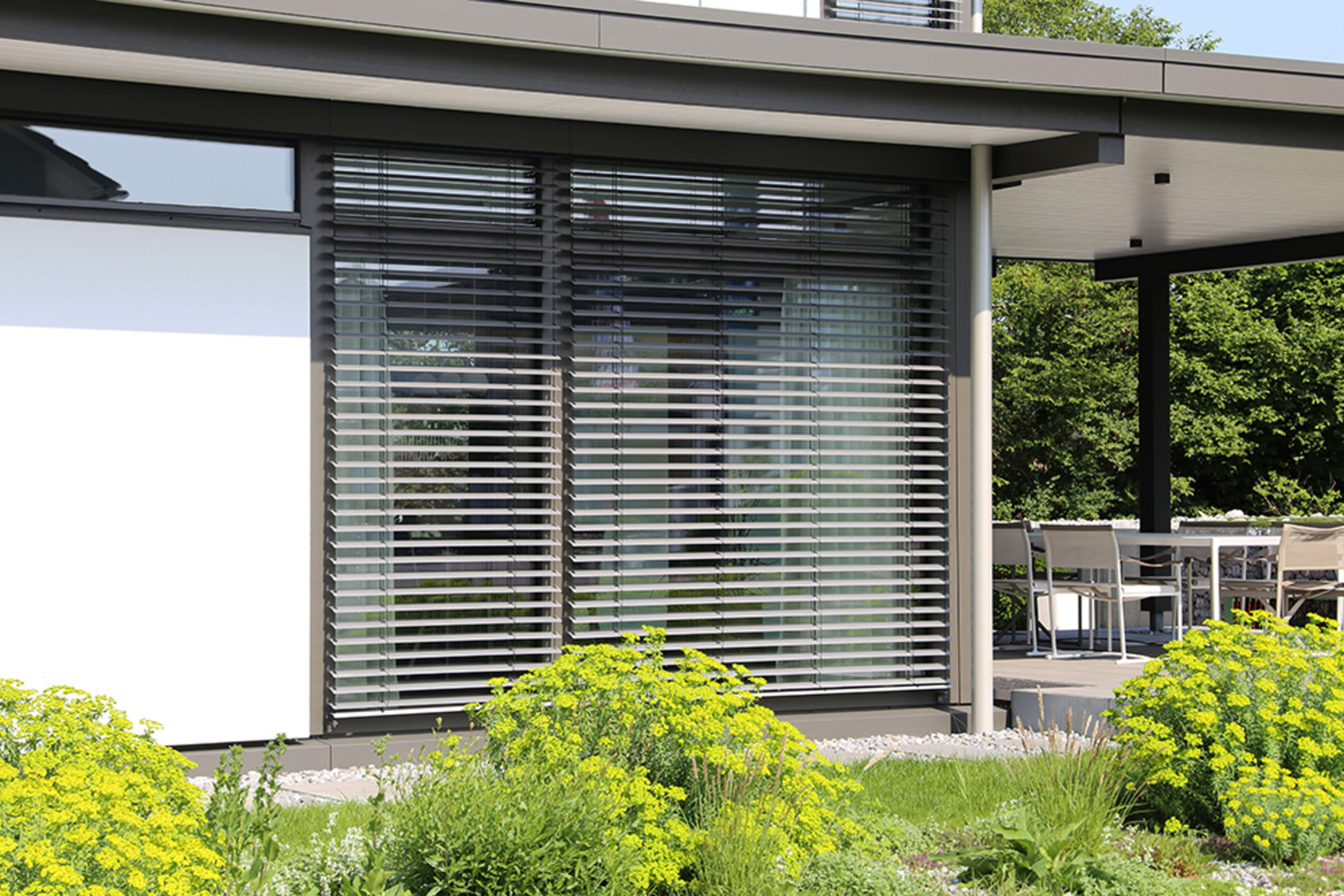 Rollladen­steuerung bei Sünkel elektro GmbH in Berlin