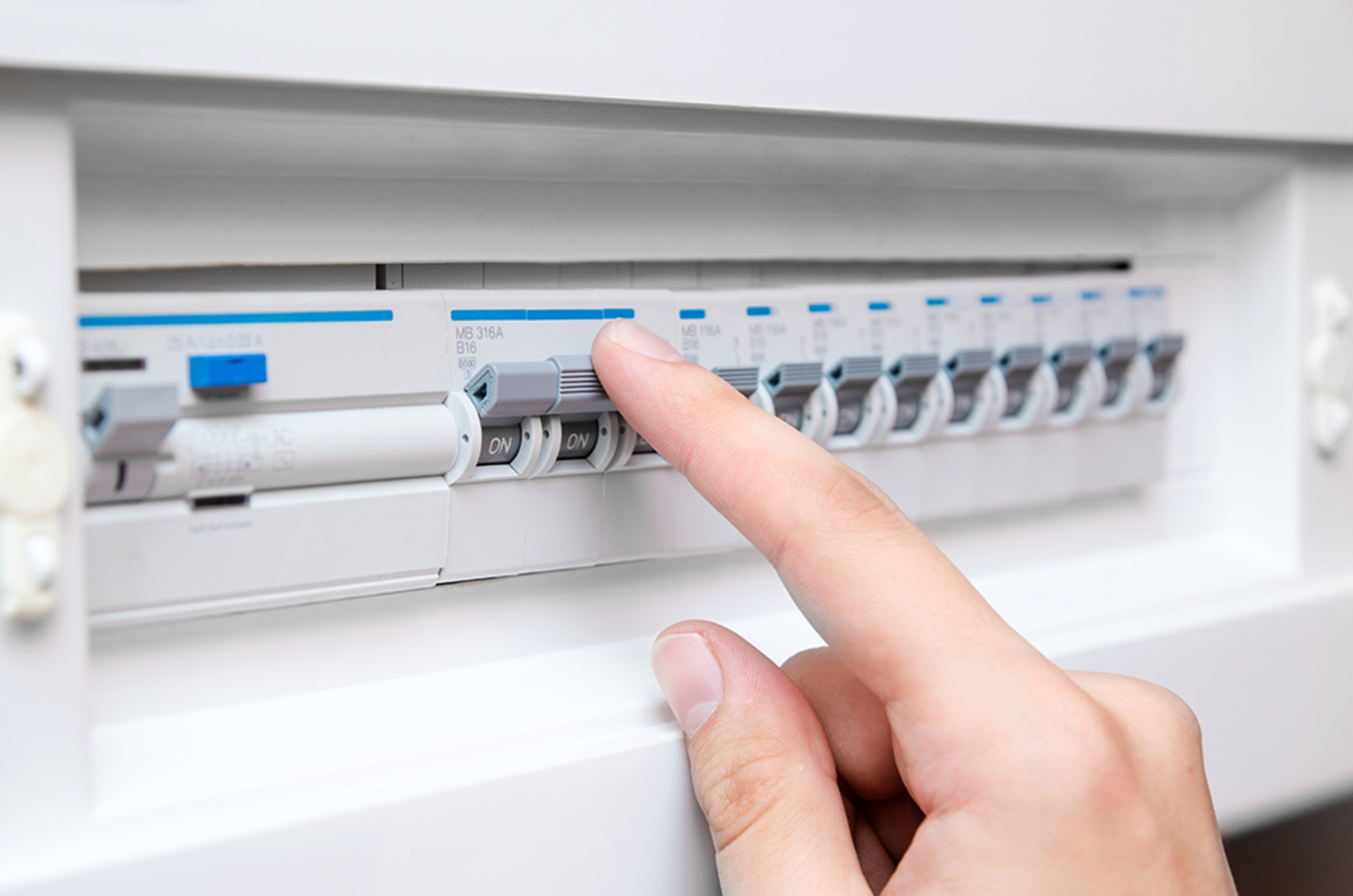Schalt­schrank­bau bei Sünkel elektro GmbH in Berlin